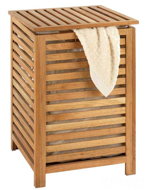 kosz na pranie z drewna lub schowek na czyste ręczniki