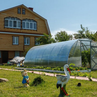 Tunel ogrodowy z poliwęglanu