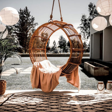 Fotele wiszące z rattanu