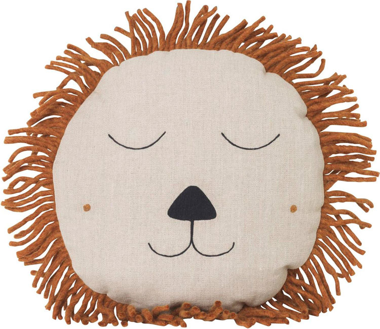 Poduszka dekoracyjna do pokoju dziecka. Głowa lwa